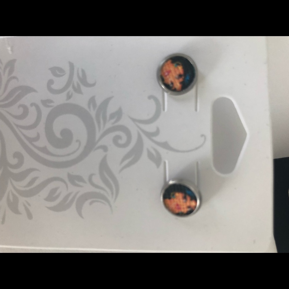 Princess Jasmine faux leather studs.